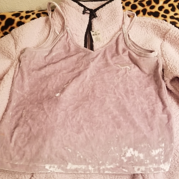 NWT/ NWOT VS Pink Sherpa Sweater Bundle - Picture 9 of 12